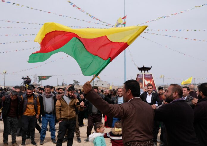 A FIANCO DEL POPOLO KURDO. MOBILITIAMOCI PER GAZA E PER KOBANE!